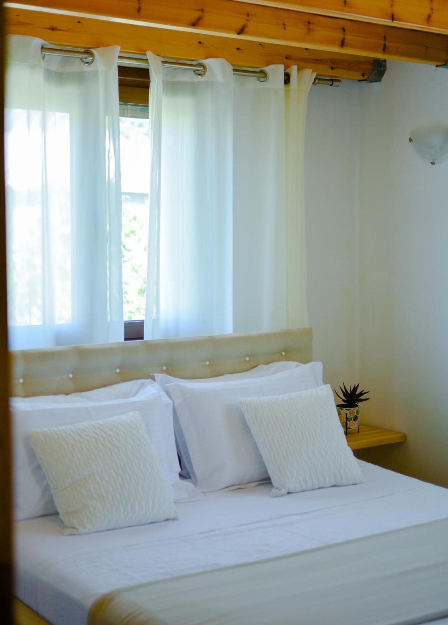 Aura Skiathos Luaran gambar